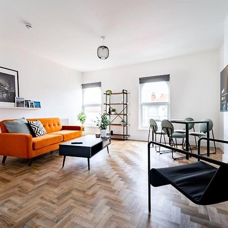 Isaacs View - First Floor Apartment 克利索普斯 外观 照片