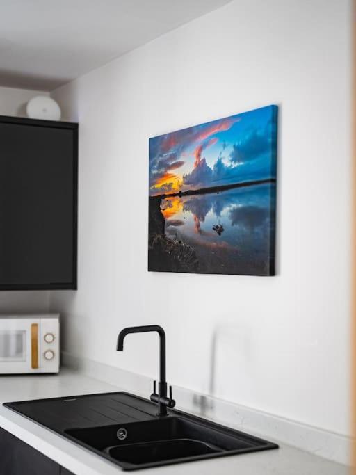 Isaacs View - First Floor Apartment 克利索普斯 外观 照片